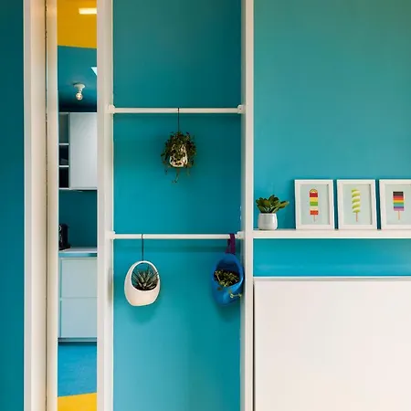 Zeedijk44 - Frontal Sea View Penthouse * Де Панбархат