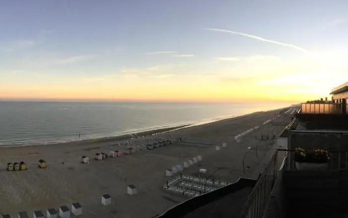 Zeedijk44 - Frontal Sea View Penthouse